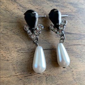 Pearl Drop Earrings
